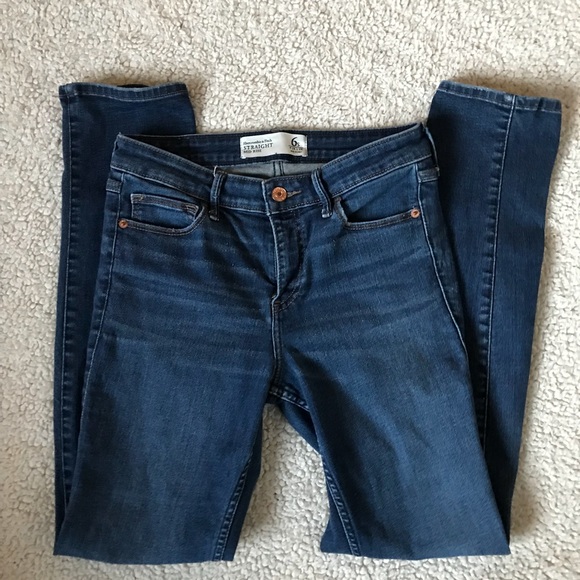 Abercrombie & Fitch Denim - Abercrombie&Fitch women’s sz6s straight leg jeans
